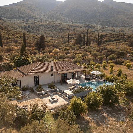 Yliessa - Luxury Pool Villa Surrounded By Nature Drakas Exterior photo